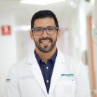 Dr. Enrique Rosales Castañeda