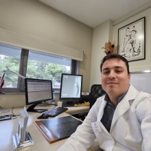 Ampliar imagen: Alfredo Carlos Chávez, Traumatólogo Nuevo Leon