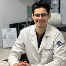 Ampliar imagen: Eduardo López Ortega, Cirujano general Cuauhtémoc