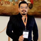 Dr. Roberto Tadeo Valenzuela Rios