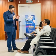 Ampliar imagen: Jose octavio García González, Médico general León