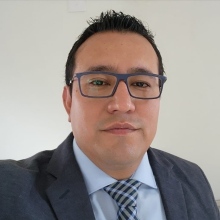 Ampliar imagen: Antonio Martínez Mata, Oftalmólogo Reynosa