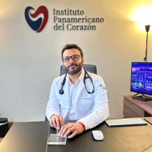 Ampliar imagen: Axel García Poisot, Cardiólogo Benito Juárez