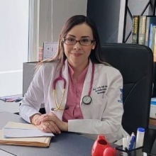 Ampliar imagen: Lesly Avilés Ramírez, Reumatólogo San Luis Potosi