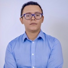 Dr. José Salvador Flores Vargas