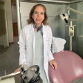 Adriana Castellanos Tostado, Dentista - Odontólogo Guadalajara