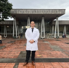 Ampliar imagen: Carlos Torres, Ginecólogo San Pedro Tlaquepaque