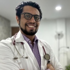 Dr. Jhonatan Velador Mendoza