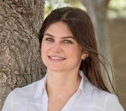 Portrait_Photo_of_Melissa_Hochman