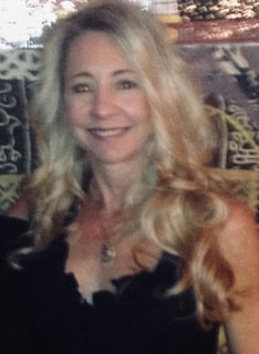 Portrait_photo_of_Julie_Berk