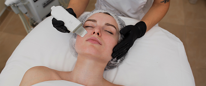 Peeling ultrasônico