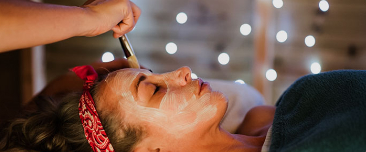 Guia completo de gestão de clínicas de estética | Bioage Saiba como gerir sua clínica de estética de maneira correta para atrair e fidelizar mais clientes, aumentar seu lucro e muito mais.