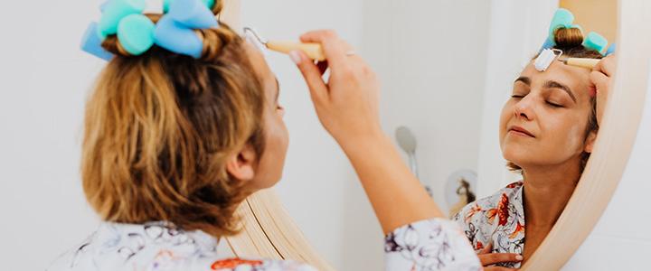 Limpeza de pele profissional: um guia Bioage | Bioage