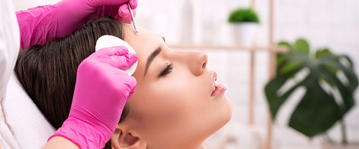 Limpeza de pele profissional: um guia Bioage | Bioage