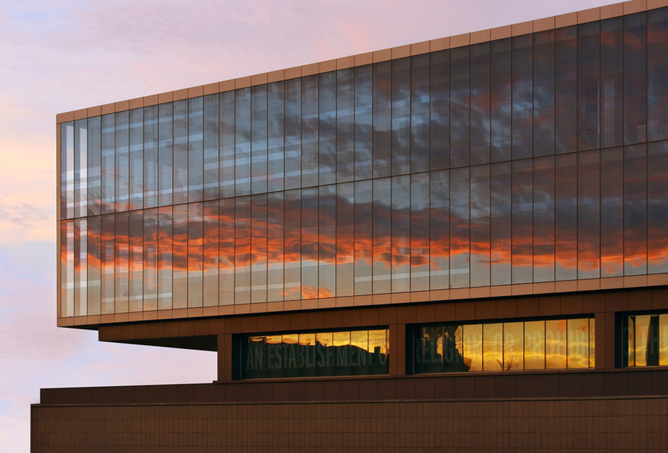 Syracuse University, S.I. Newhouse School of Public… ennead