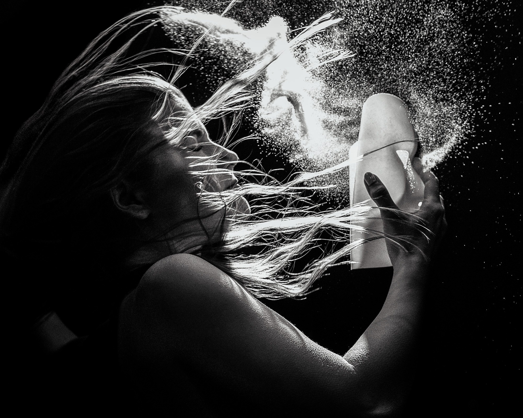 Black & White: $1K Competition