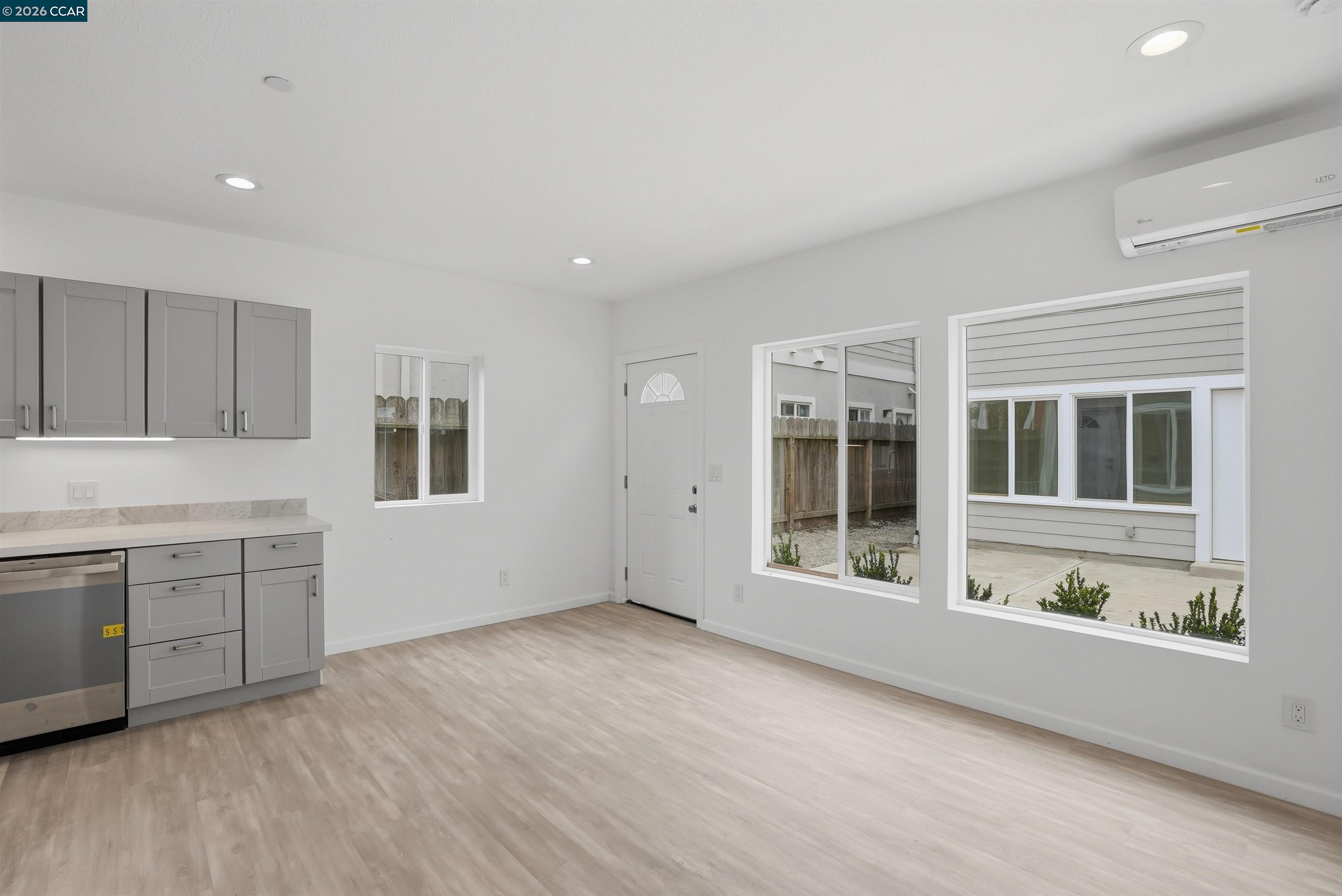 1232 York St, Richmond, CA