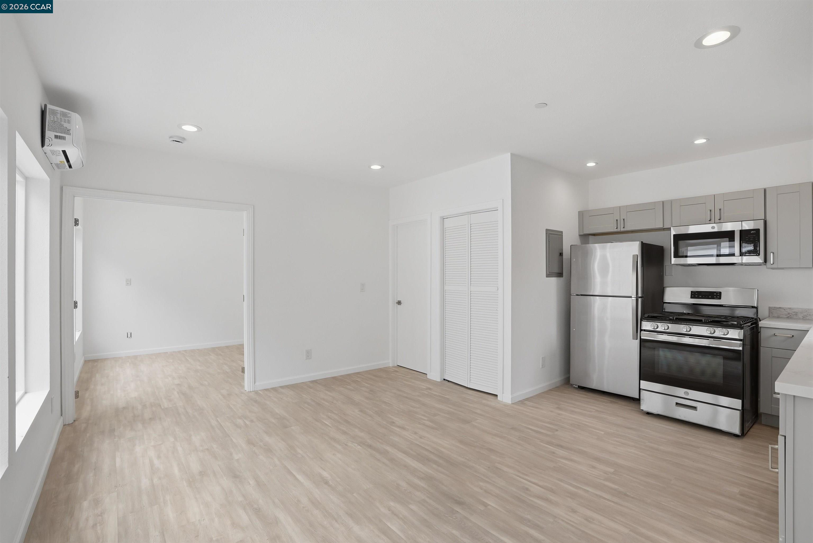1232 York St, Richmond, CA