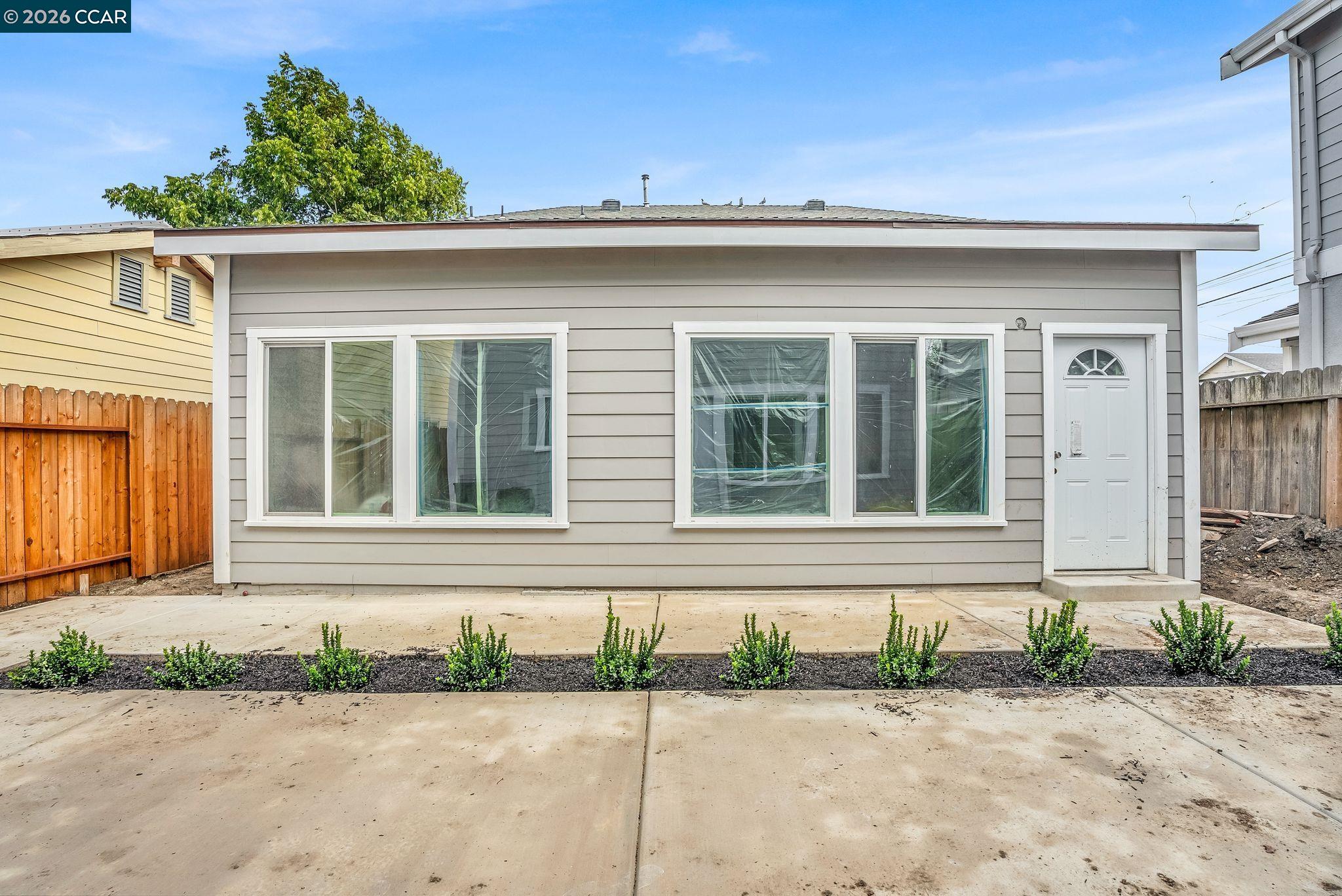 1232 York St, Richmond, CA