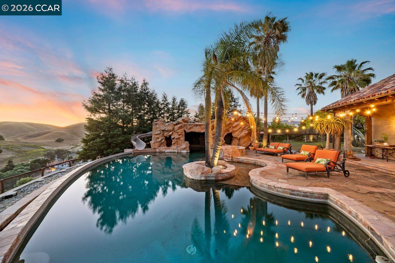 1615 Lawrence Rd, Danville, CA