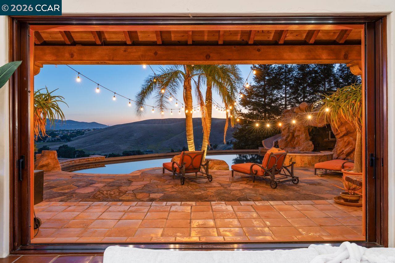 1615 Lawrence Rd, Danville, CA