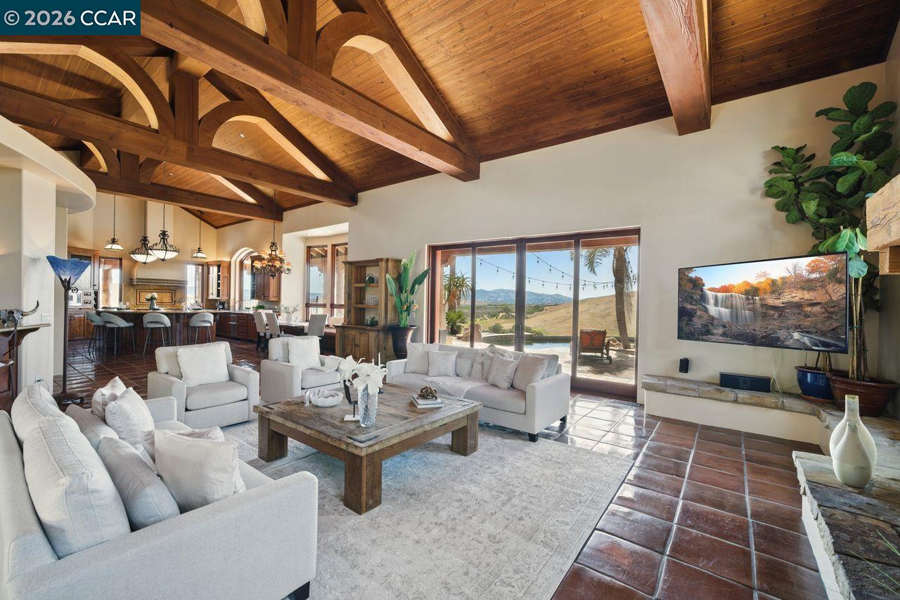 1615 Lawrence Rd, Danville, CA