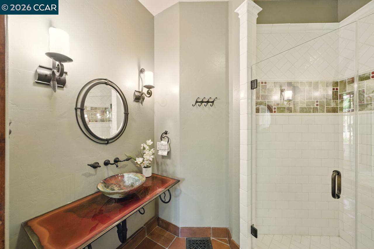1615 Lawrence Rd, Danville, CA