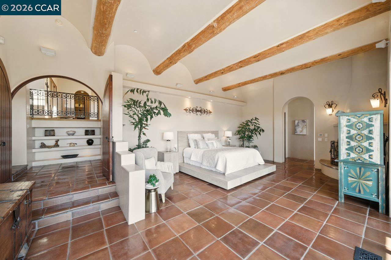 1615 Lawrence Rd, Danville, CA