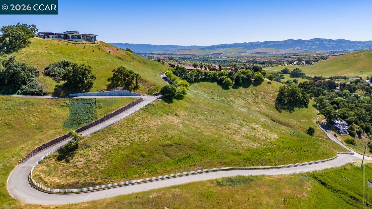 1615 Lawrence Rd, Danville, CA