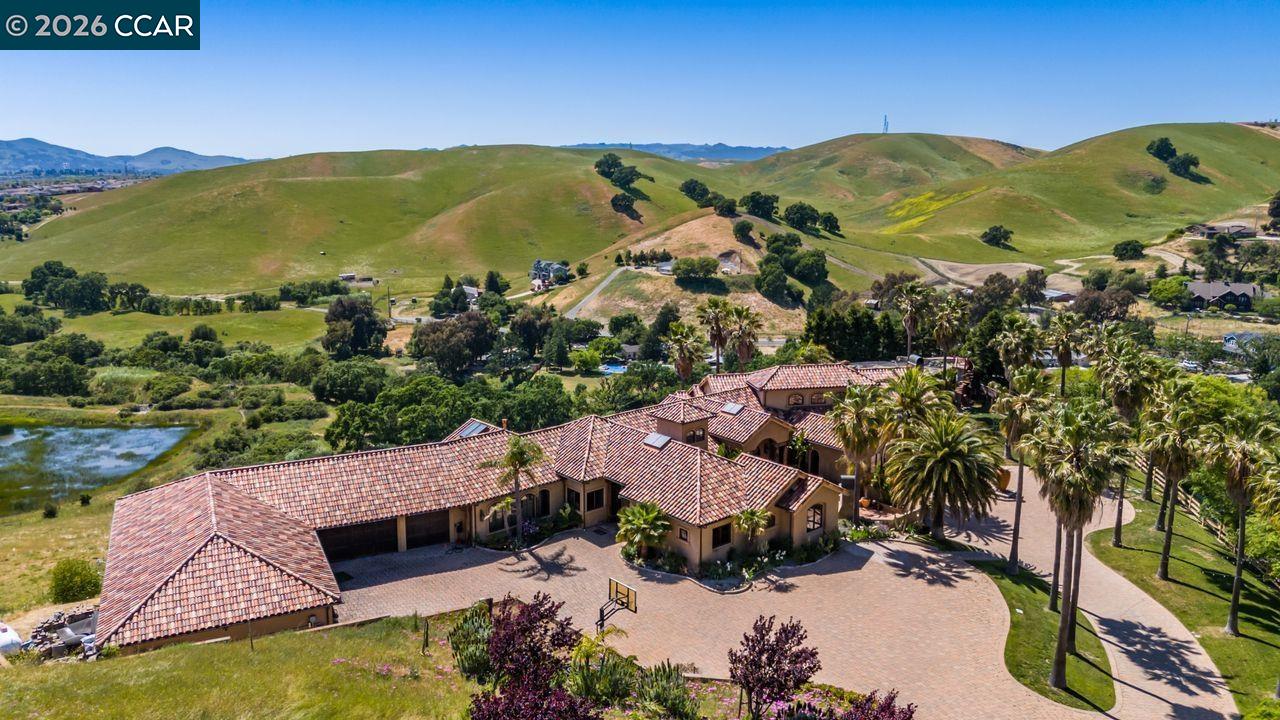1615 Lawrence Rd, Danville, CA