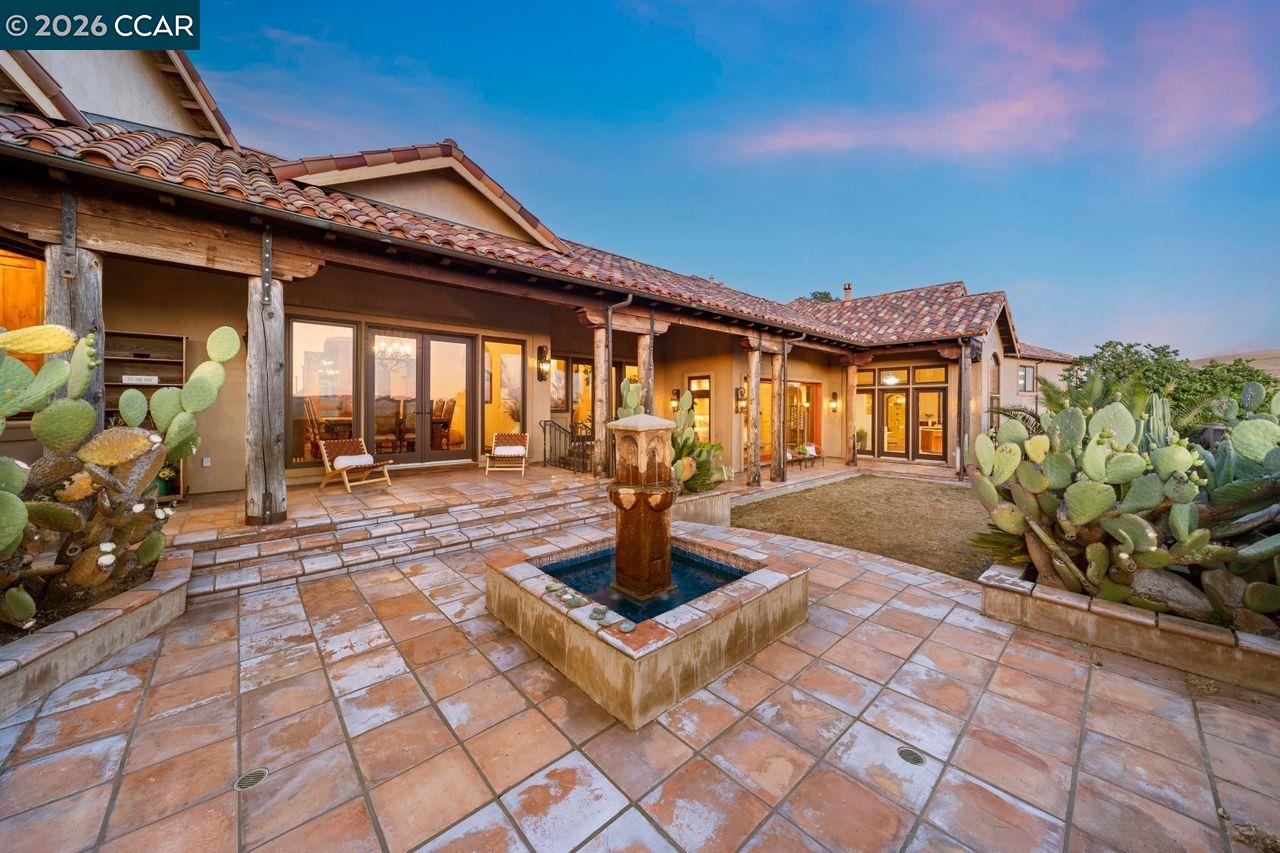 1615 Lawrence Rd, Danville, CA