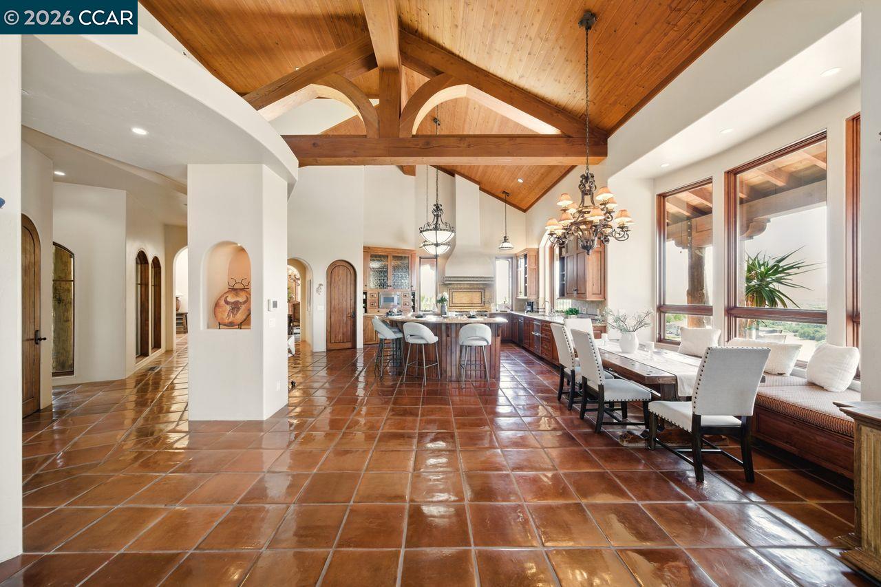1615 Lawrence Rd, Danville, CA