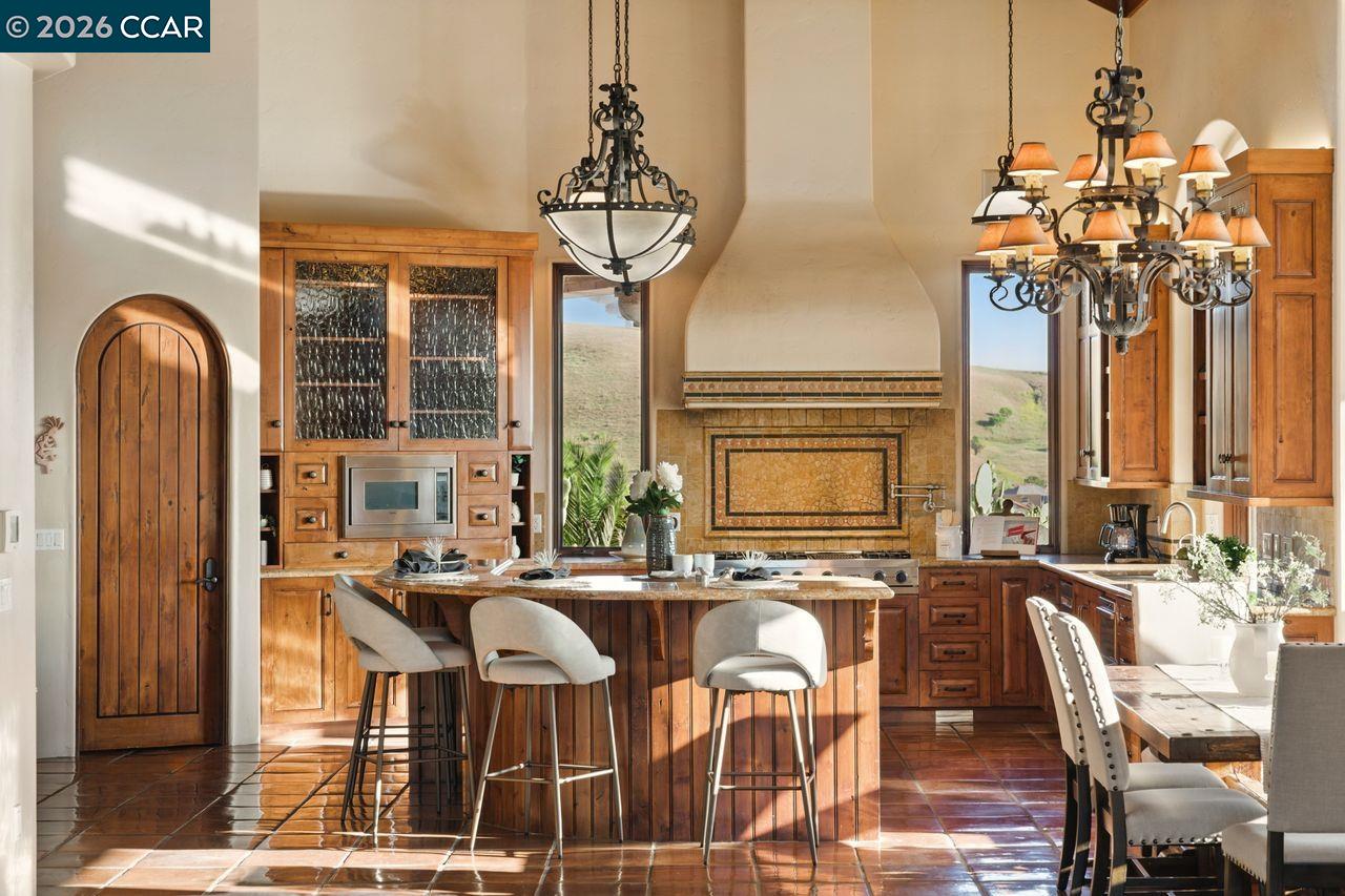 1615 Lawrence Rd, Danville, CA