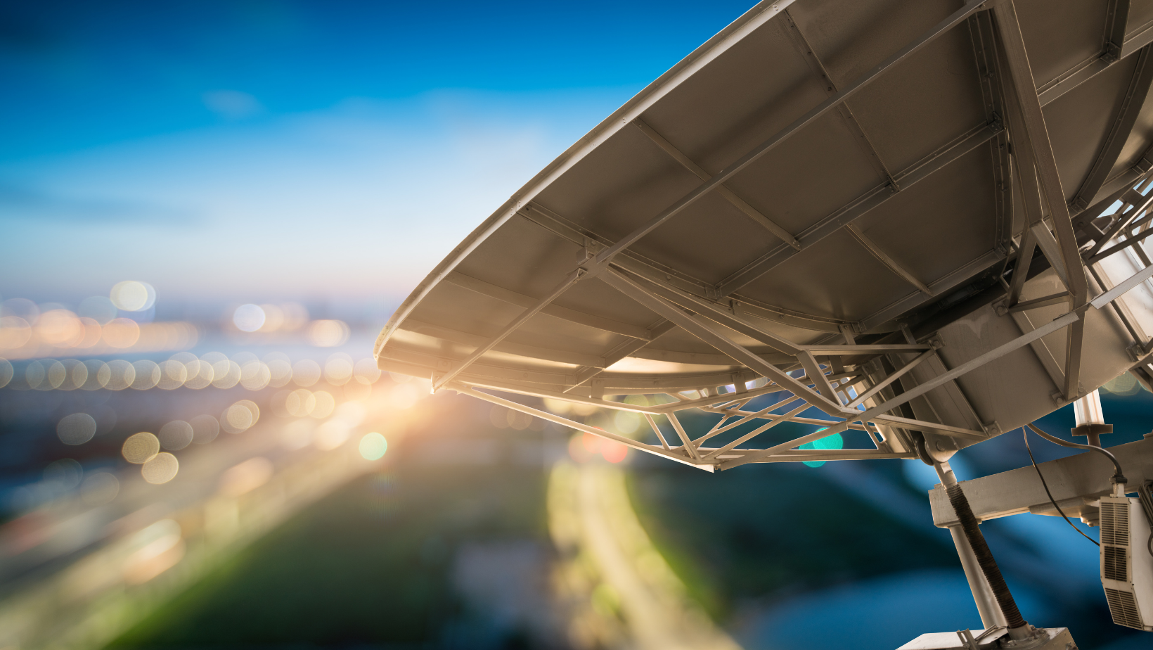 space-tech-startup-resource-list-420-accelerators-incubators-investors-and-more hero image