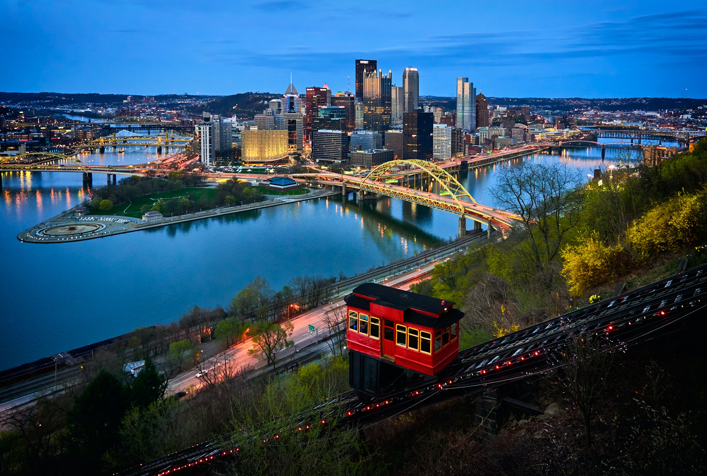 applications-now-open-to-founder-institute-pittsburgh-2023 hero image