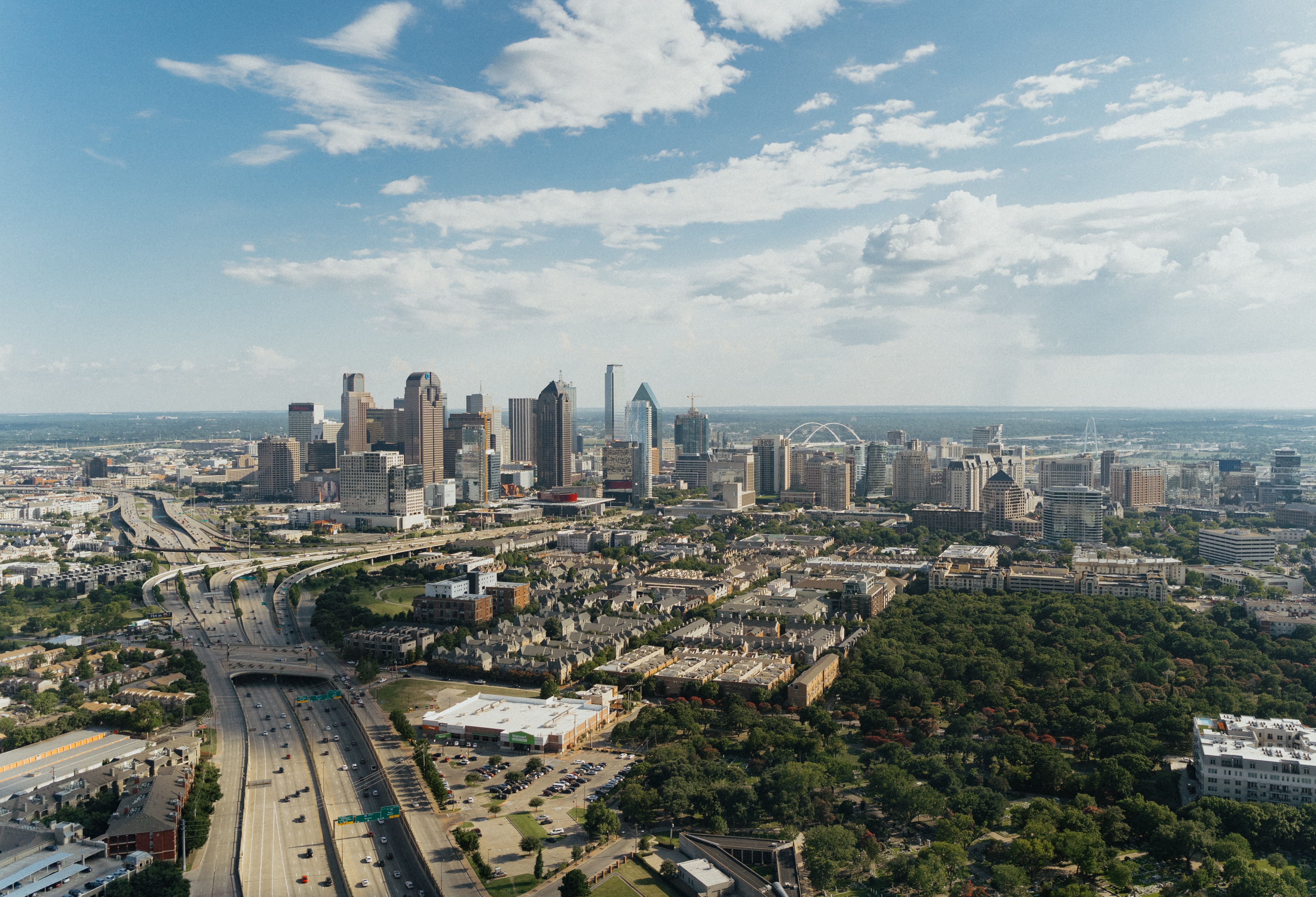 first-ever-founder-institute-dallas-accelerator-applications-open-join-the-network-in-2022 hero image
