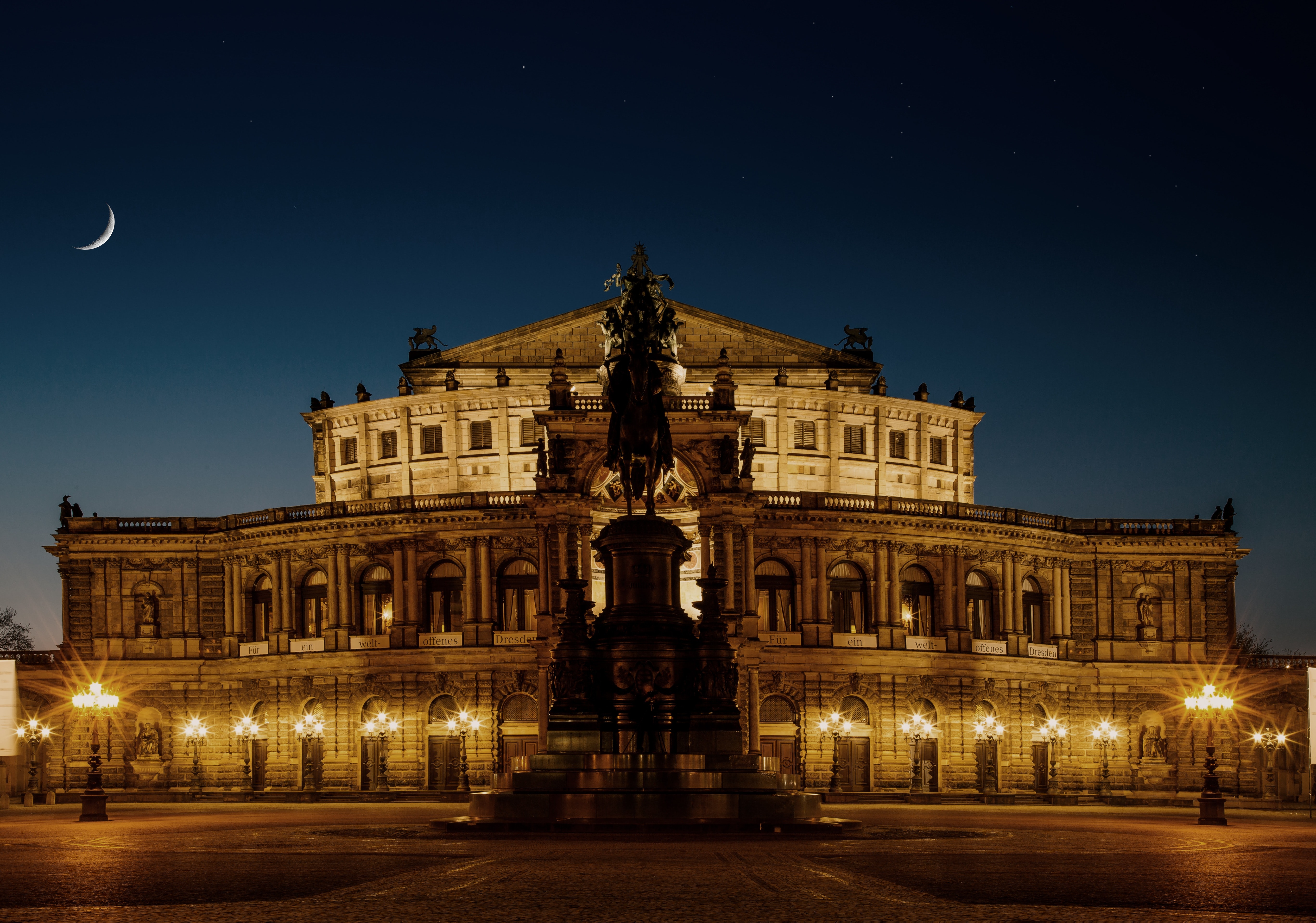 new-normal-new-opportunities-applications-now-open-to-founder-institute-germany-regional-2023 hero image