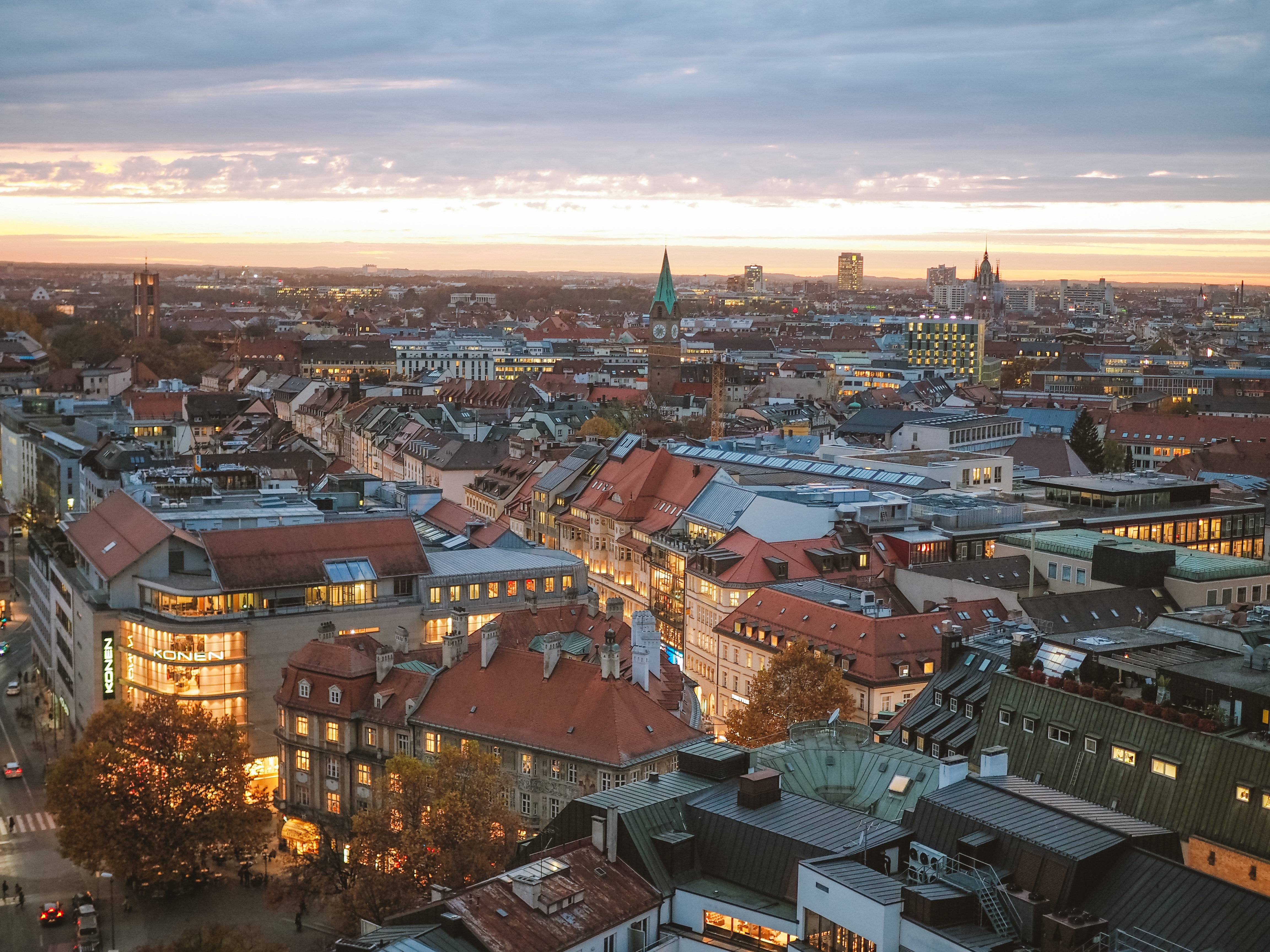 build-a-great-startup-in-2023-with-the-fi-germany-regional-startup-accelerator hero image