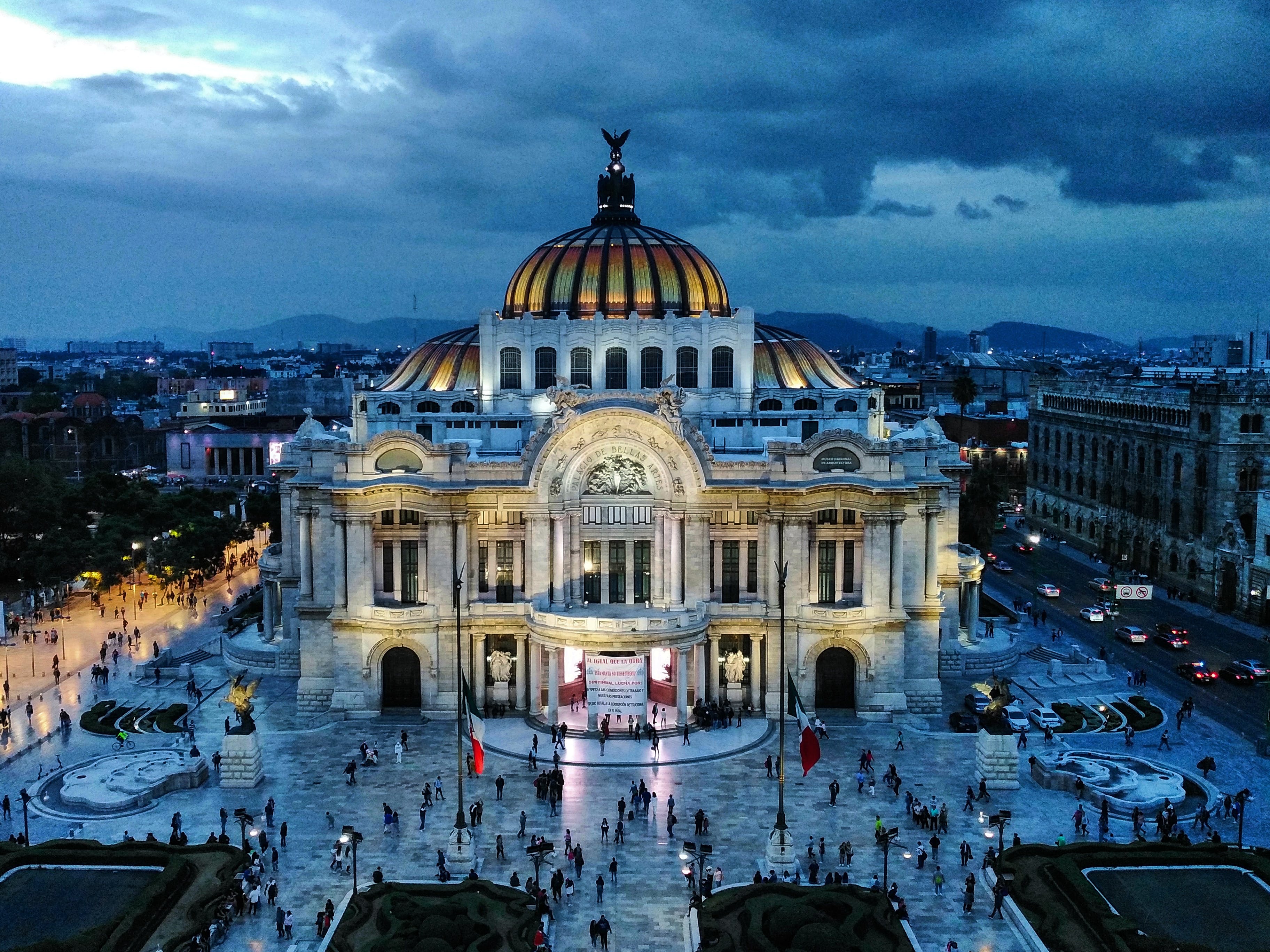 build-a-great-startup-in-2023-with-the-fi-mexico-city-startup-accelerator-mexico-city hero image
