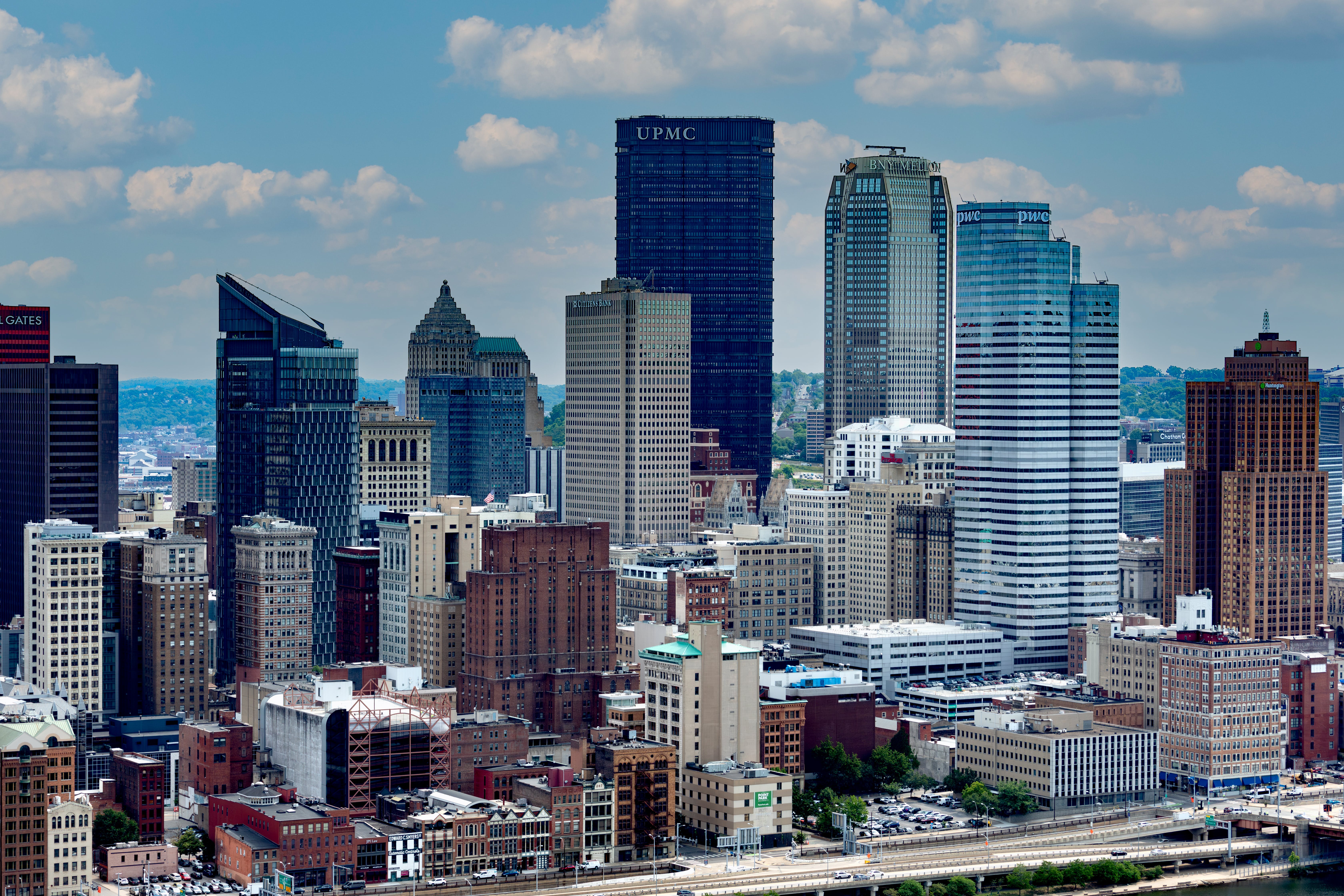 build-a-great-startup-in-2023-with-the-fi-pittsburgh-startup-accelerator hero image