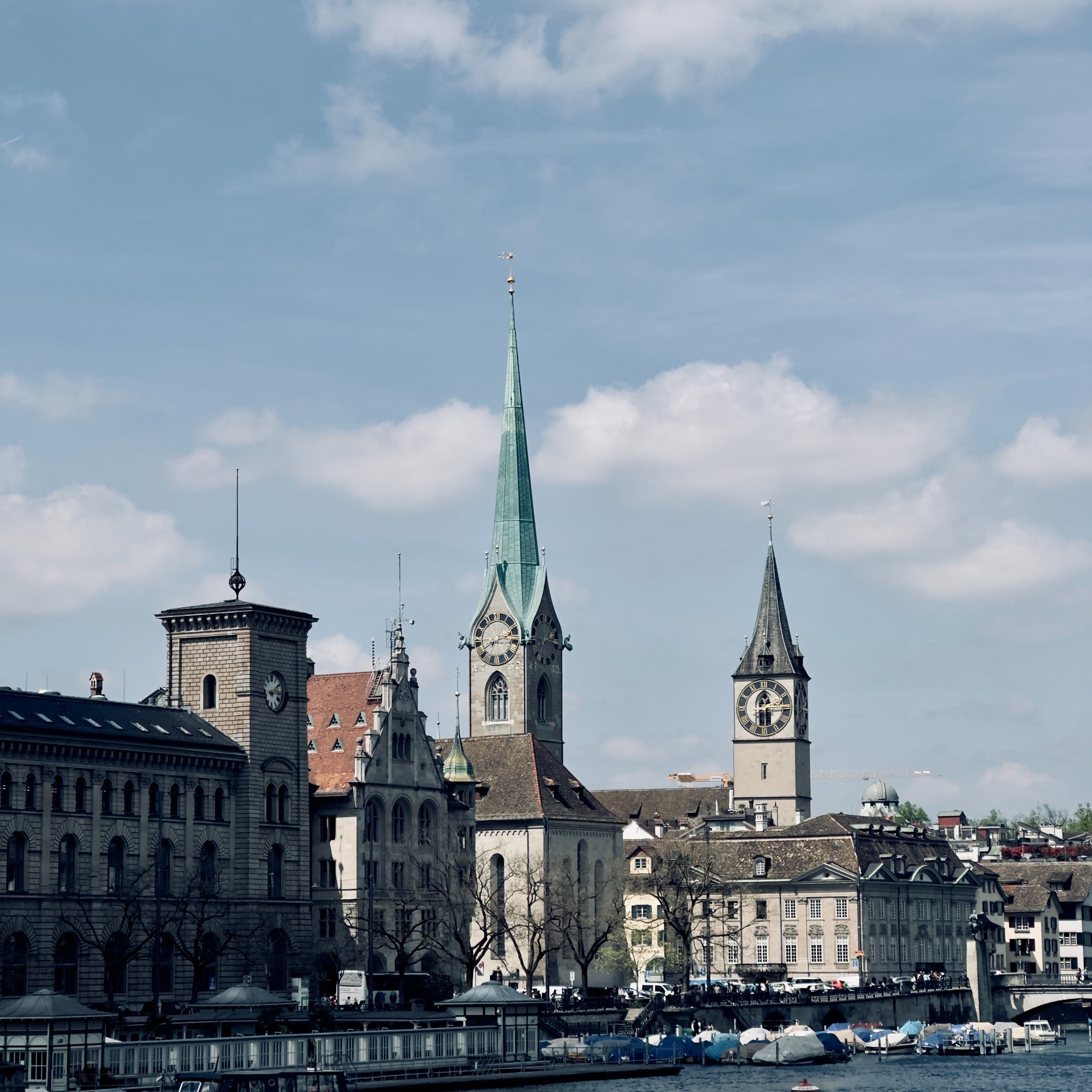 build-a-great-startup-in-2024-with-the-fi-switzerland-startup-accelerator hero image