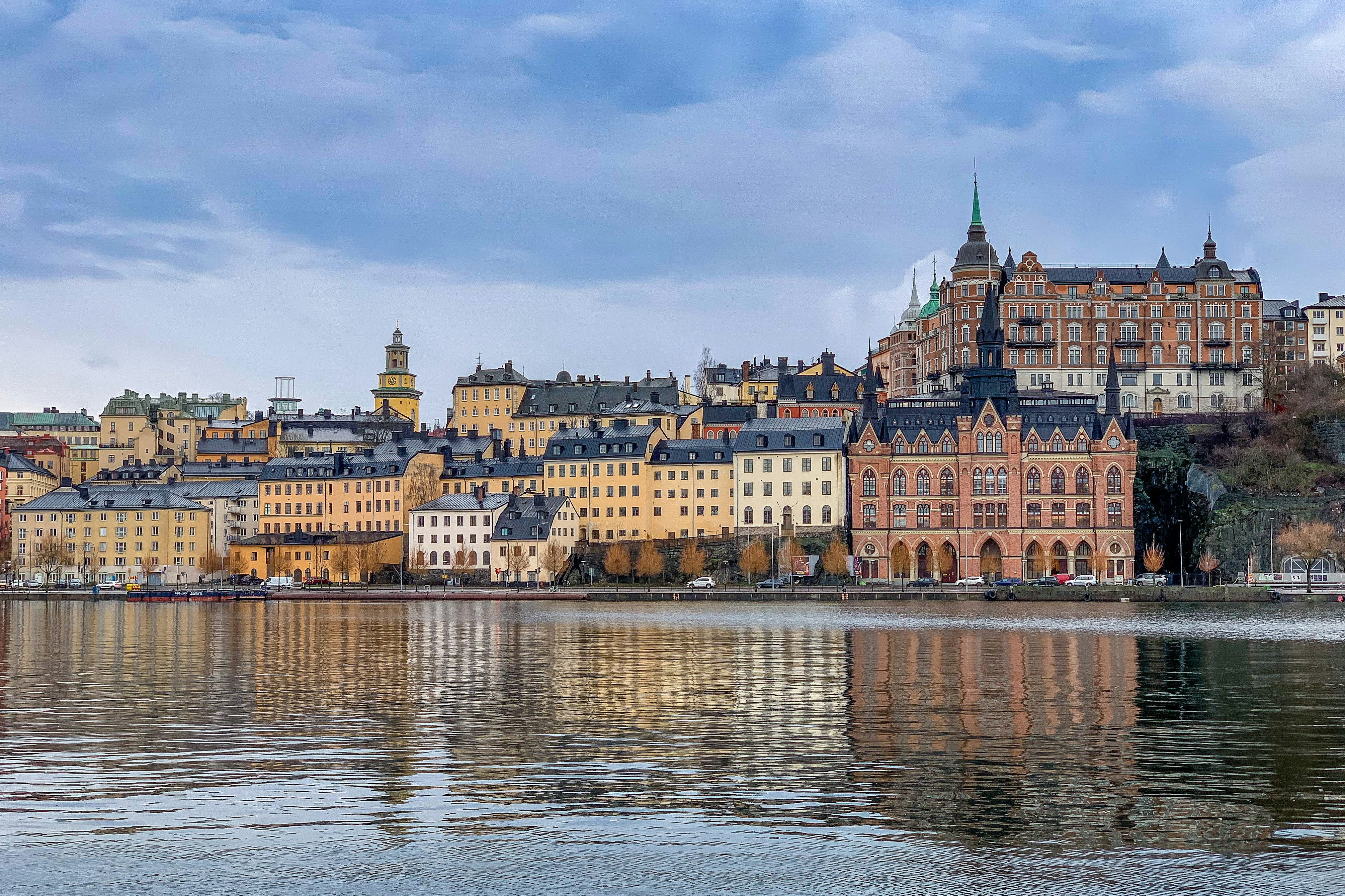 build-a-great-startup-in-2025-with-the-fi-nordics-startup-accelerator-stockholm hero image