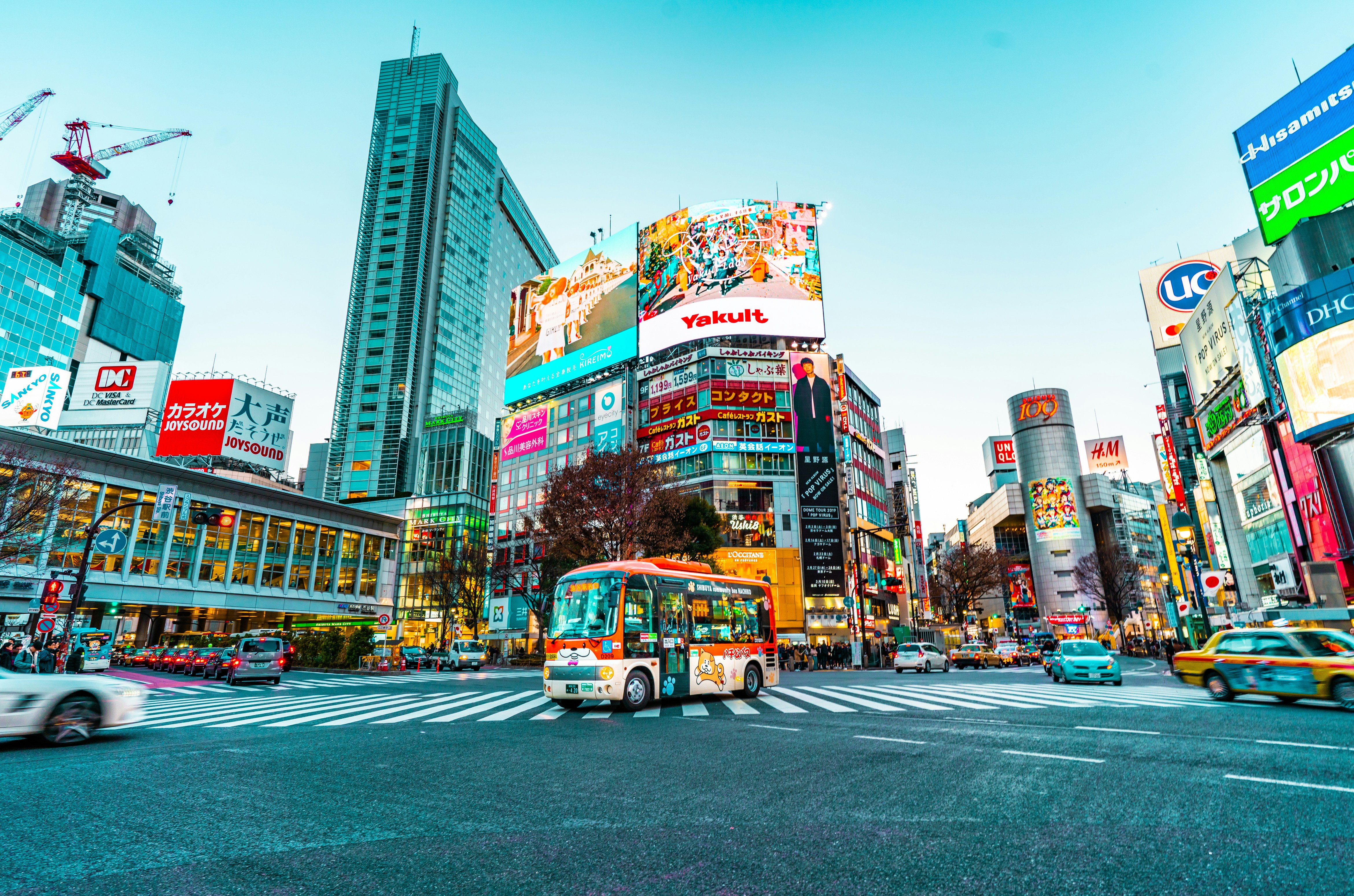 build-a-great-startup-in-2025-with-the-fi-japan-startup-accelerator-tokyo hero image