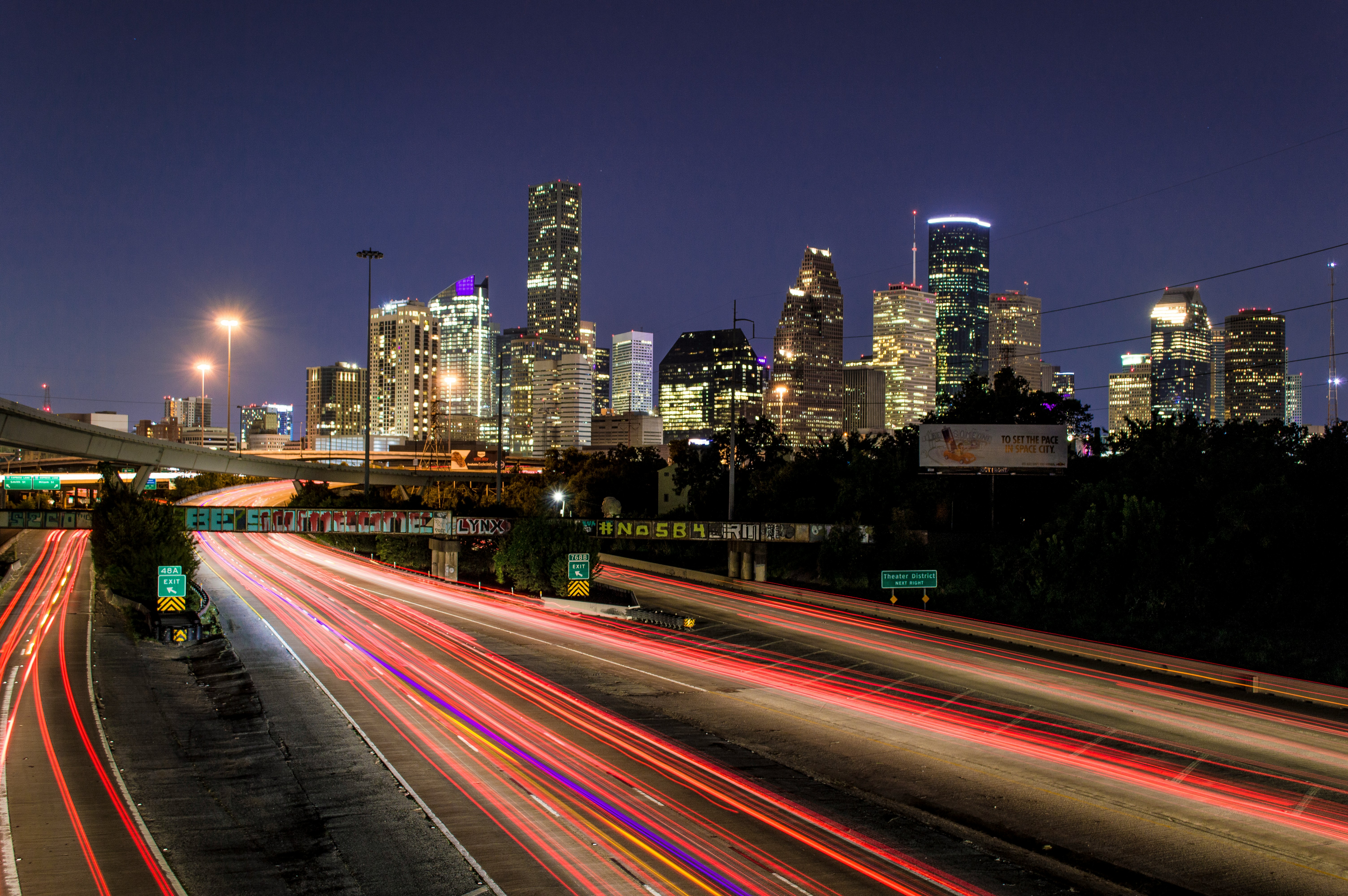 build-a-great-startup-in-2025-with-the-fi-houston-startup-accelerator hero image