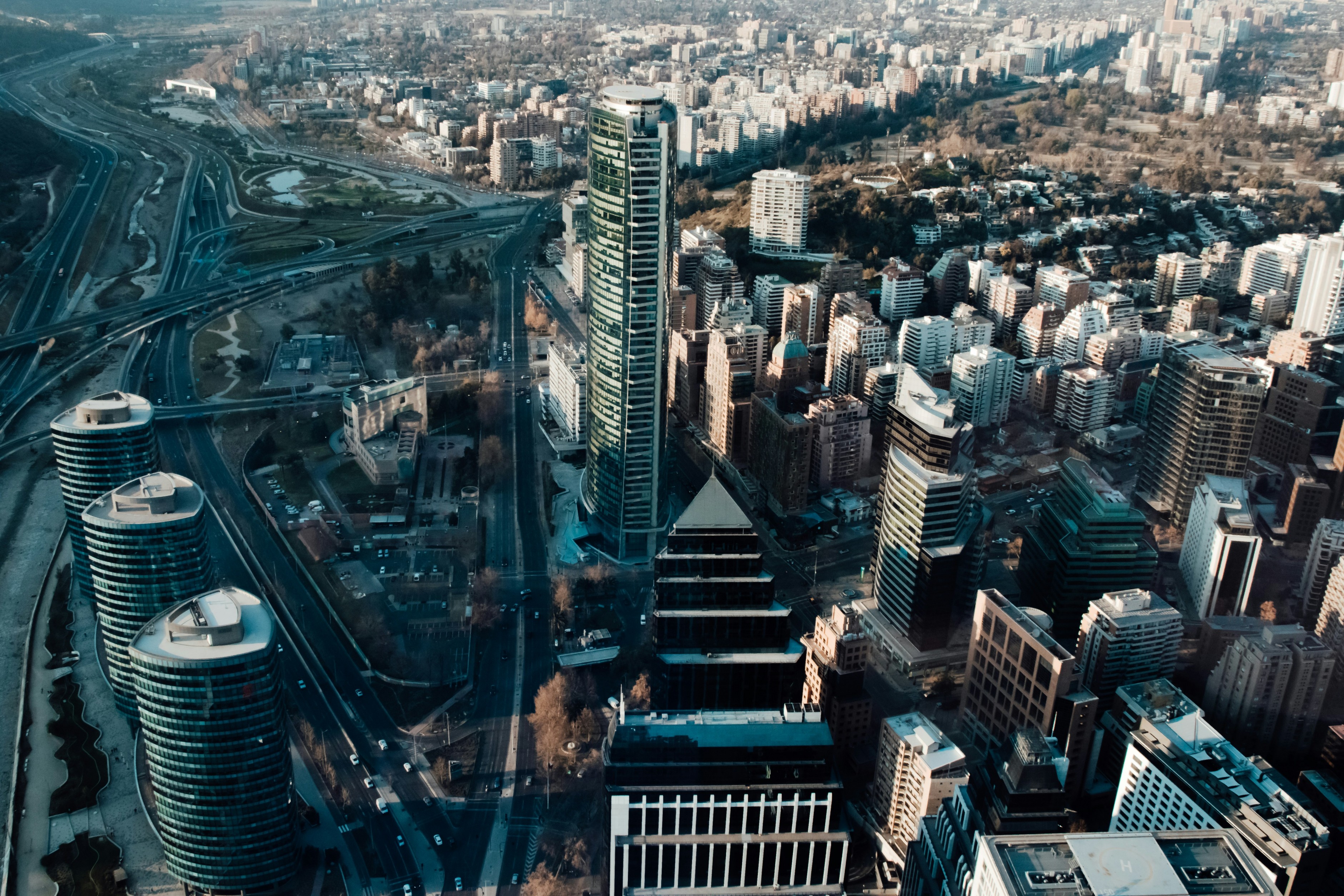 build-a-great-startup-in-2026-with-the-fi-chile-startup-accelerator hero image