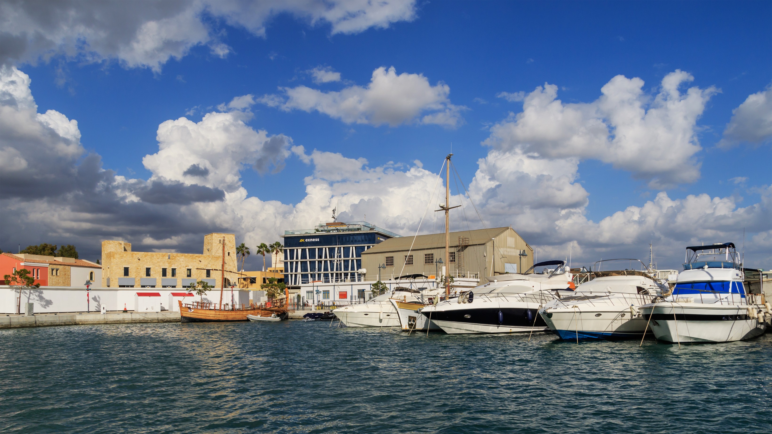 build-a-great-startup-in-2026-with-the-fi-cyprus-startup-accelerator-nicosia hero image