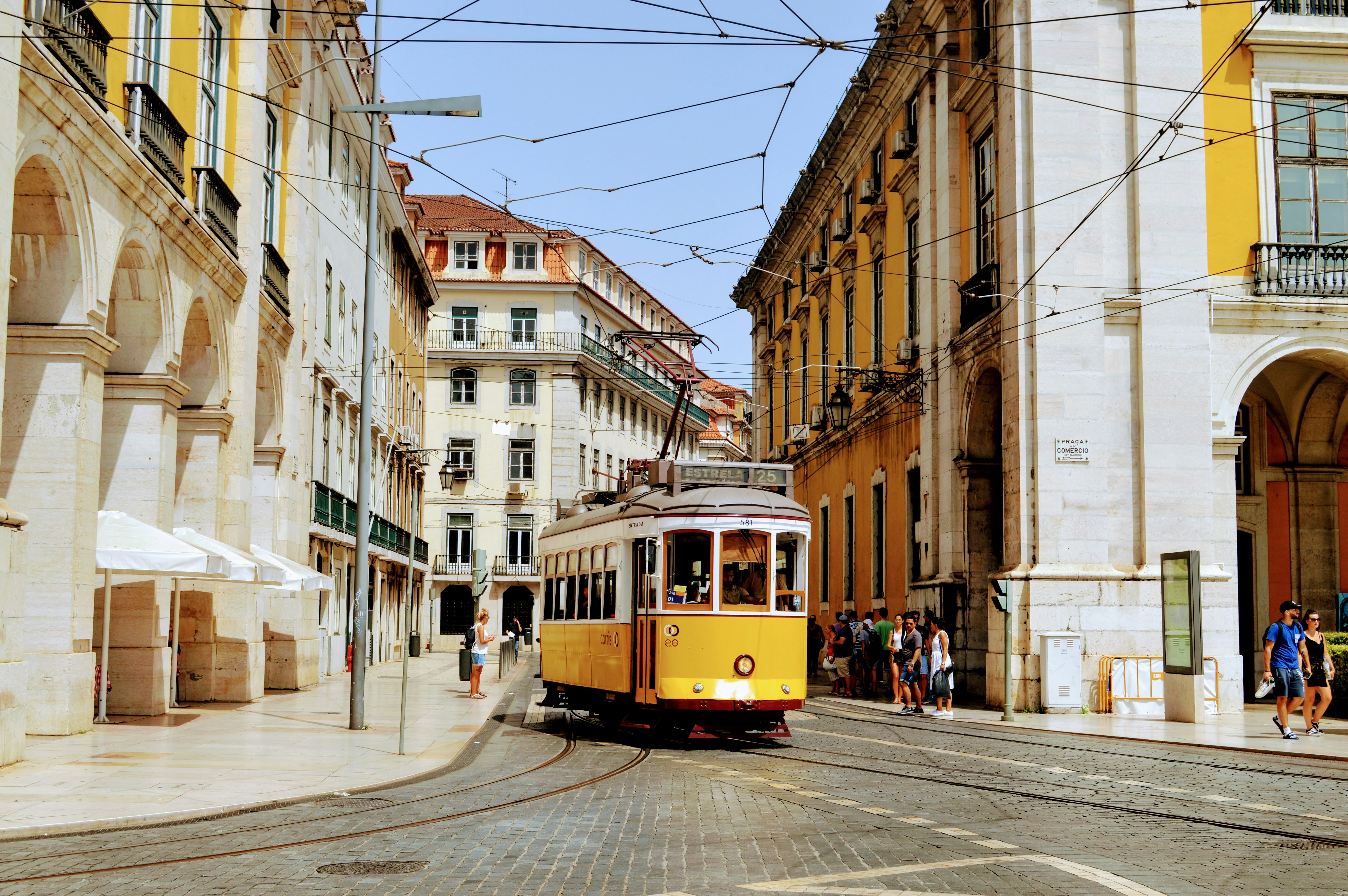 build-a-great-startup-in-2026-with-the-fi-portugal-startup-accelerator hero image