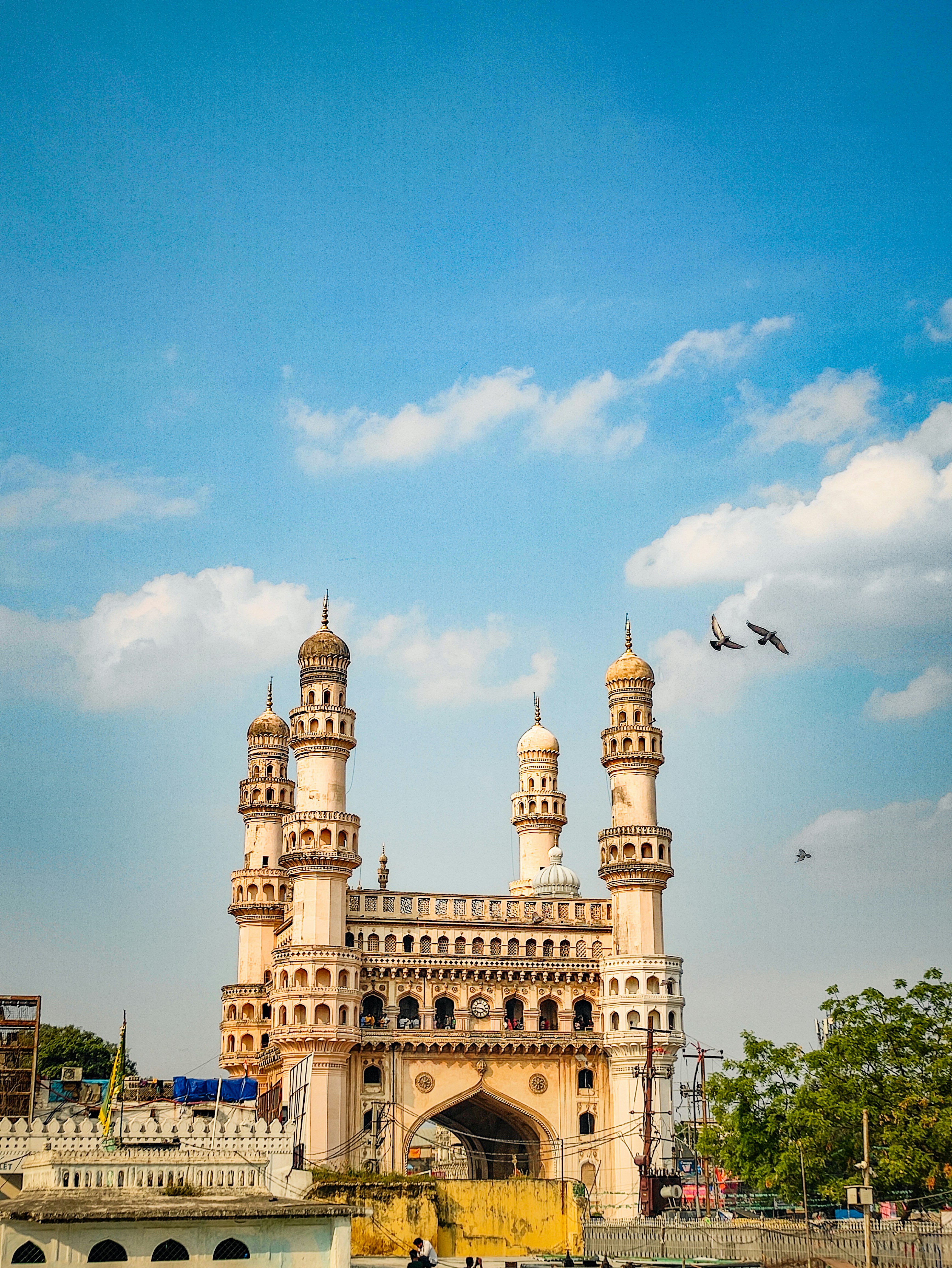 build-a-fundable-global-startup-in-hyderabad-in-11-weeks hero image