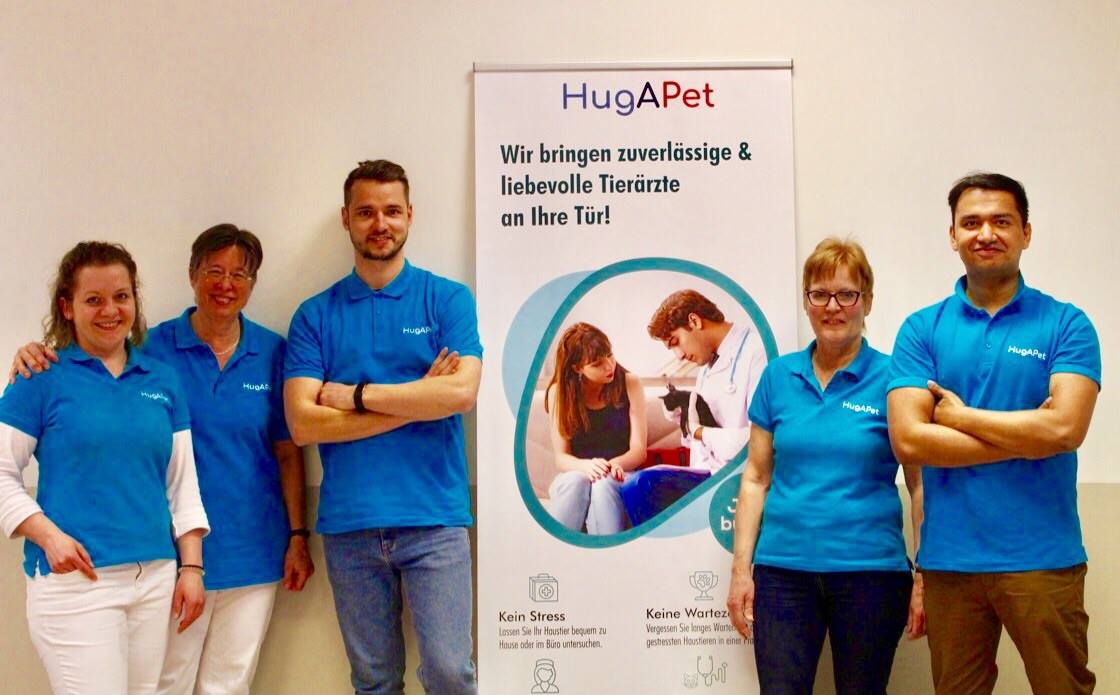 hug-a-pet-removes-stress-and-time-waste-from-veterinary-visits hero image