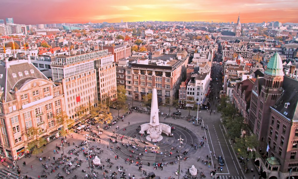 and-the-17th-city-is-amsterdam hero image